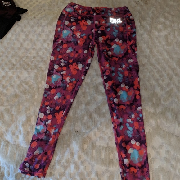 Everlast bundle of sweatpants and leggings - Picture 3 of 6
